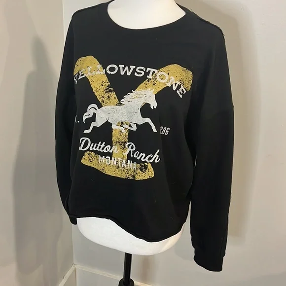 Yellowstone Cropped‎ Sweater - Picture 3 of 5